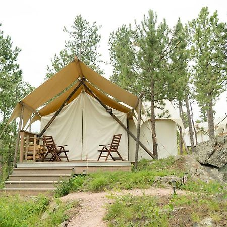 Under Canvas Mount Rushmore Keystone Exteriör bild