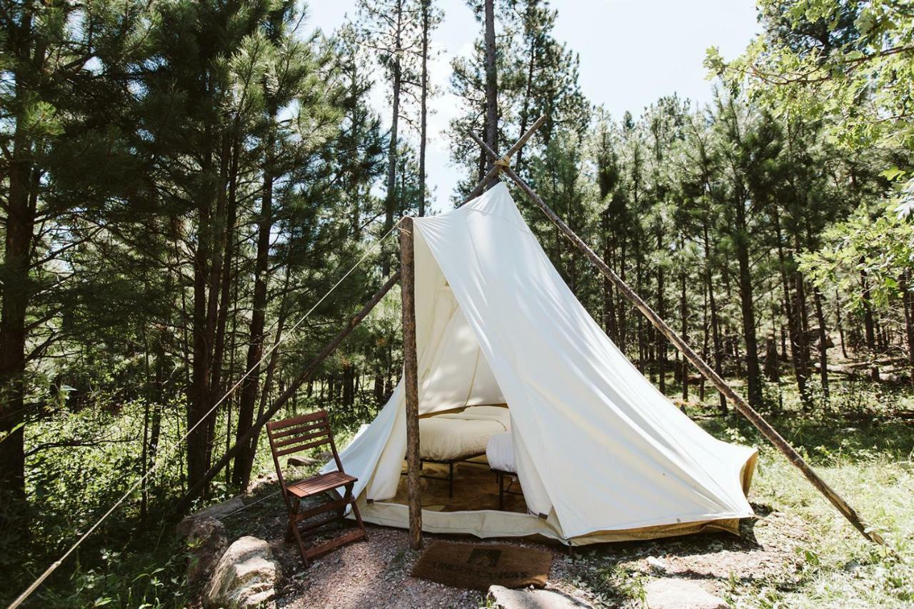 Under Canvas Mount Rushmore Keystone Exteriör bild