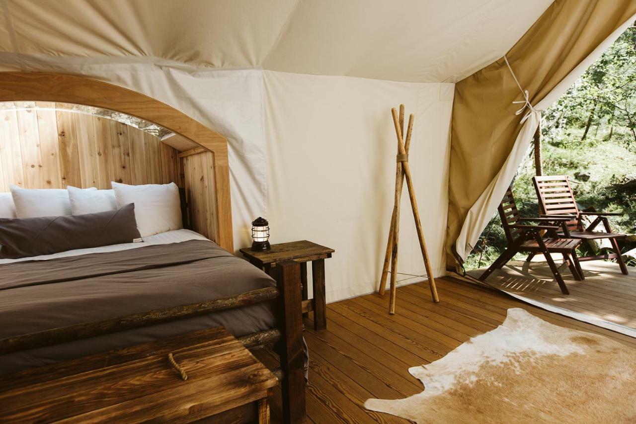 Under Canvas Mount Rushmore Keystone Exteriör bild